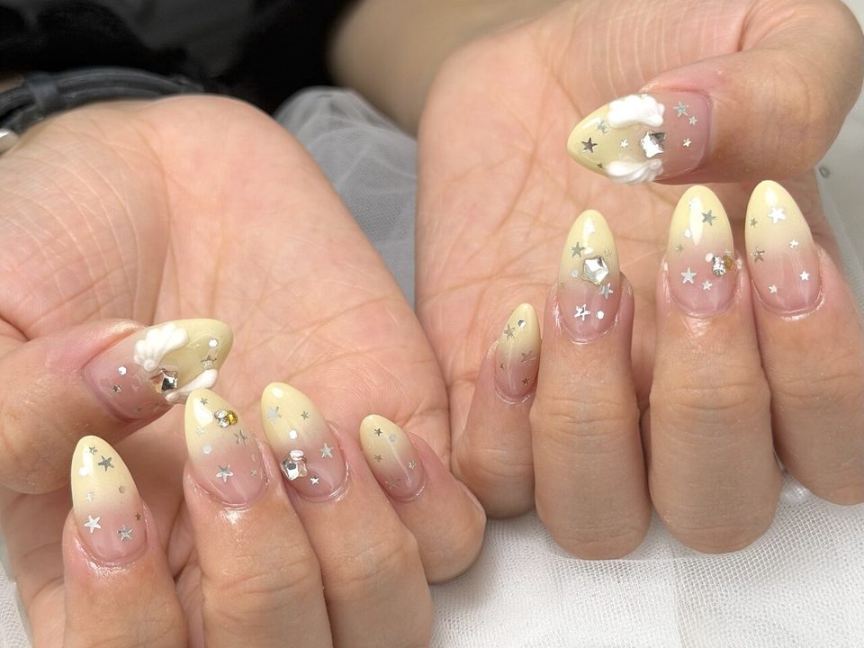 エンジェルグラデーションネイル